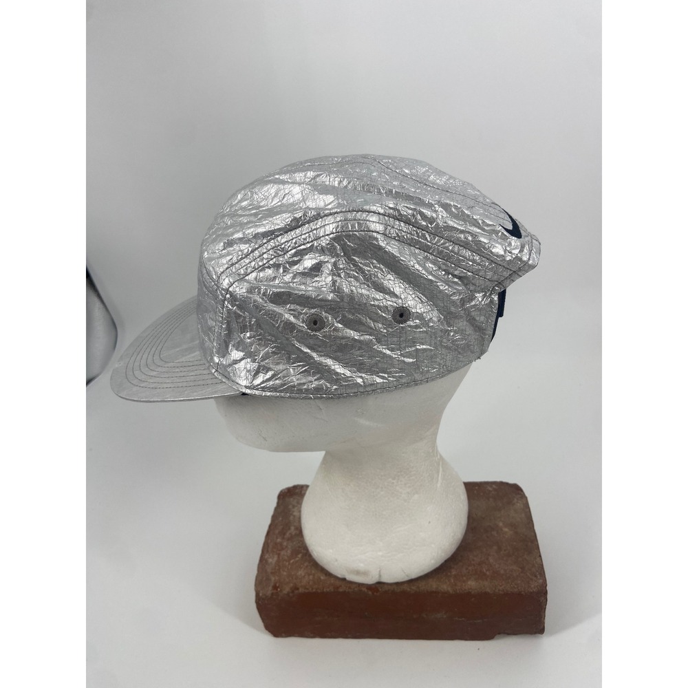 Nike AW84 Dri-FIT 5 Panel Cap Silver Reflective Metallic Mars Landing Cap - Picture 4 of 9